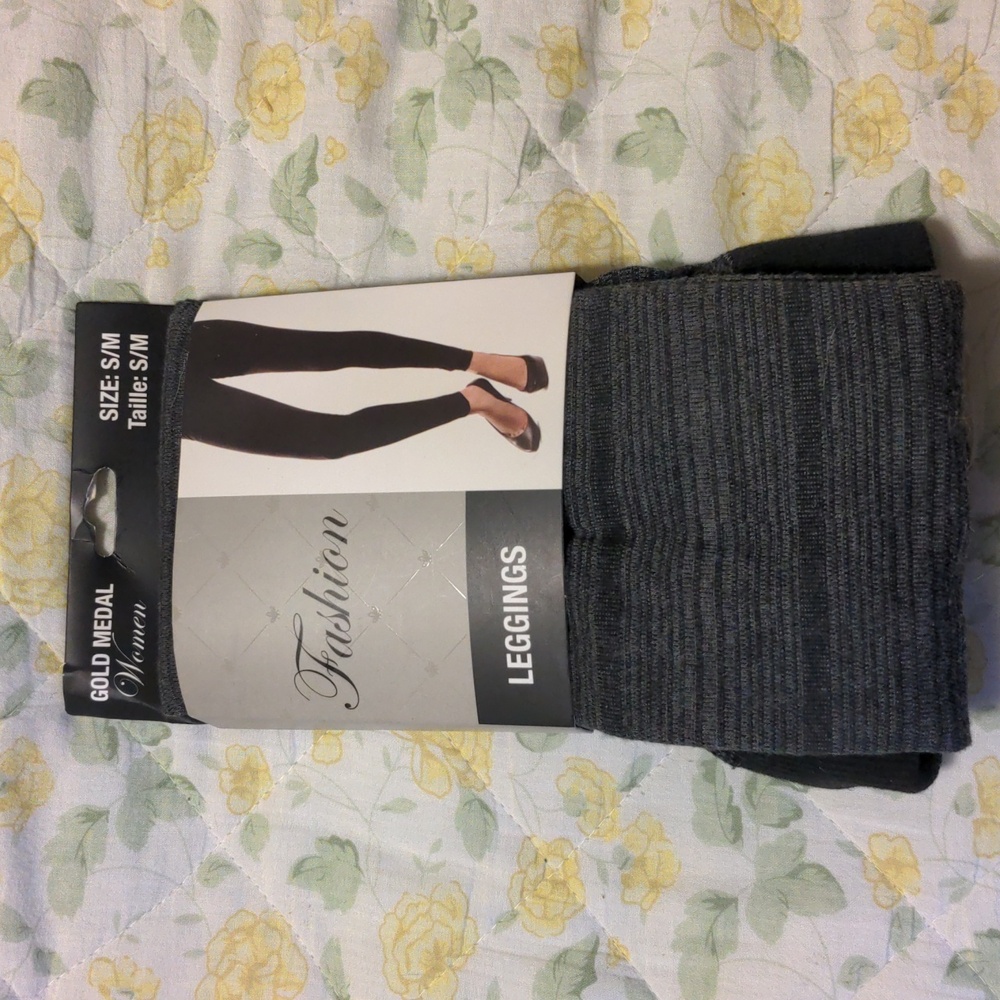 NWT S/M Leggings Gold Medal Womens Leggings Size S/M New With Tags